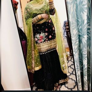 VELVET SHARARA SUIT